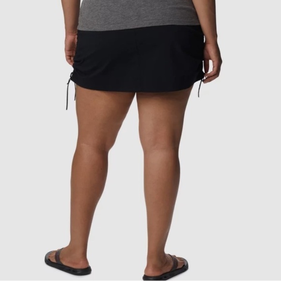 NWT Columbia Anytime Shirred Side Casual Skort in Black - Picture 4 of 9
